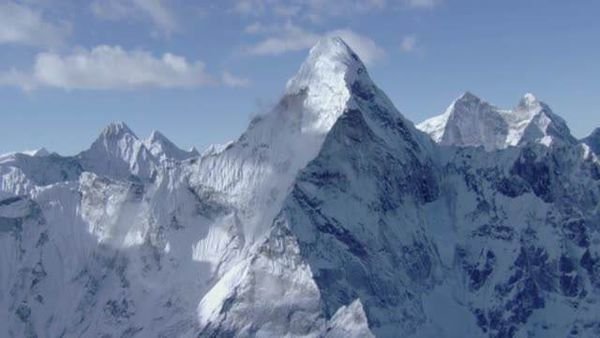 喜马拉雅山到底是哪个国家的?