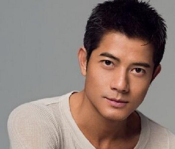 我对你爱爱爱不完 这是那首歌里的歌词啊