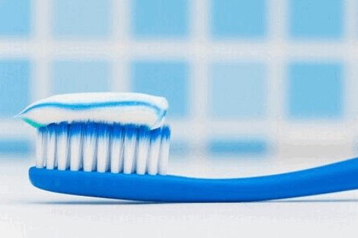 大家用什么牙膏好呢