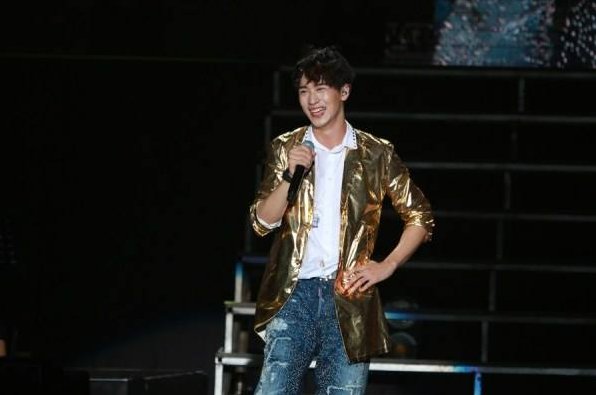 黄景瑜和许魏洲拍戏之前是住过一段吗