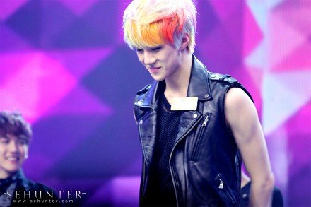 请问2013年EXO会上快乐大本营吗？？录了吗？我听说四月份他们会录好多湖南卫视的节目，听说还有天天向...