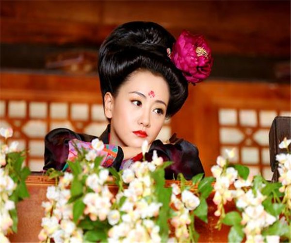 有什么非常搞笑的电视剧推荐？