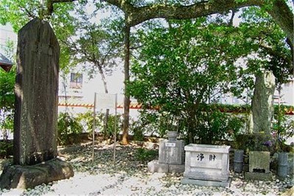 鬼谷子的关门弟子徐福怎么死的，徐福墓在什么地方呢？