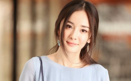 杨幂的总资产有多少?杨幂名下的公司有多少家?
