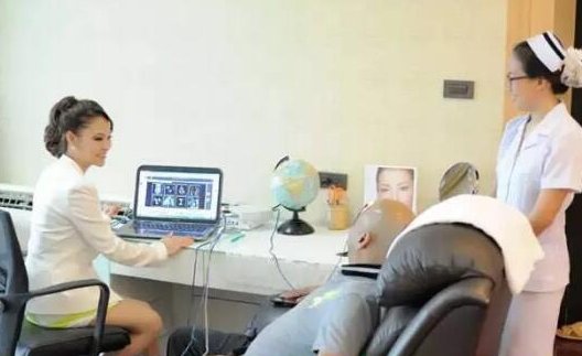 广东深圳一女子体检不到两月确诊患癌,体检的时候为何没查出来?