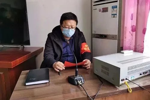 防疫喇叭每天播报15小时，居民崩溃，沪上居民该如何应对这种情况？