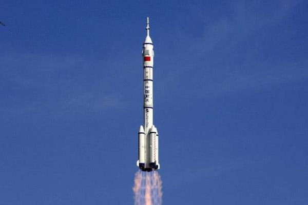 神舟五号在太空呆了几天