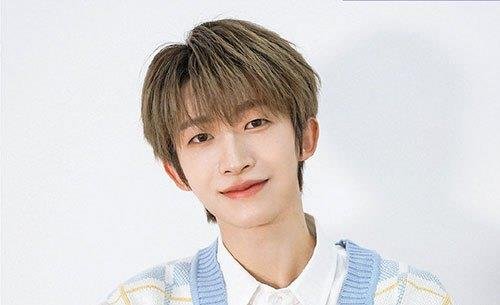 刘宇粉丝拼字车祸现场,粉丝做错了什么?