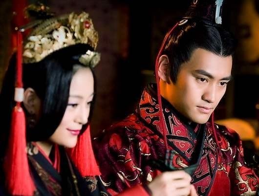 刘秀的两个女人,阴丽华与郭圣通,怎样妻变妾、后变妃?