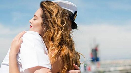 女人给你挖坑你会跳吗？