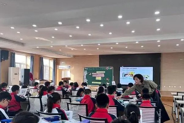 王力骑自行车从a地到b地解方程