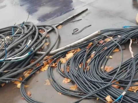 宁波三外包维修工偷剪电缆,碰到电信局局长,偷剪电缆可能带来什么后果?