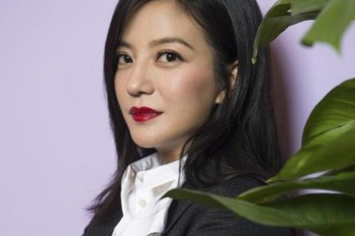 天晴朗 看花儿朵朵绽放 出自哪首歌