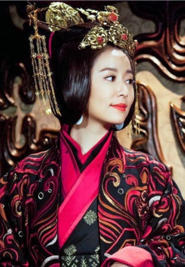 刘秀的两个女人,阴丽华与郭圣通,怎样妻变妾、后变妃?