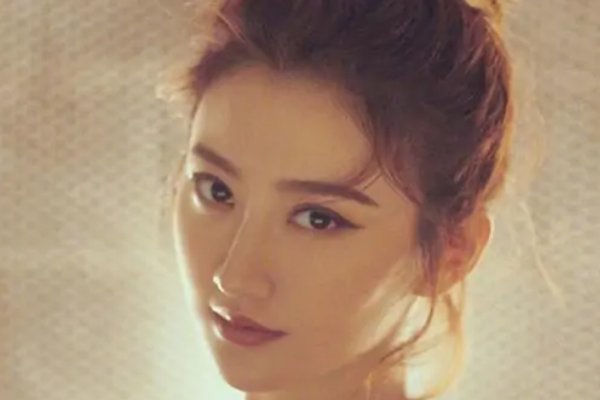 景甜现任老公叫什么名字?