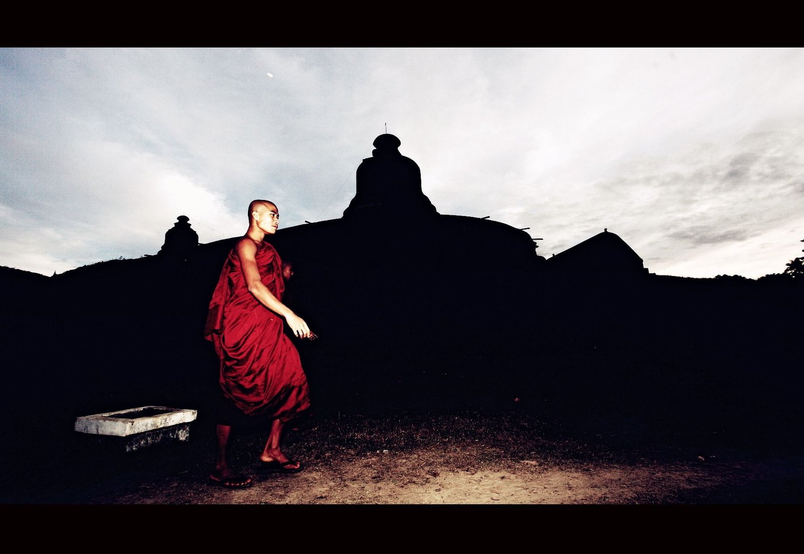 非诚勿扰2中的《见与不见》的全文是什么?