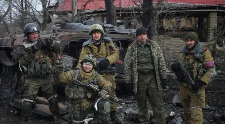 胡锡进谈俄军哈尔科夫地区失利,他的个人观点是什么?